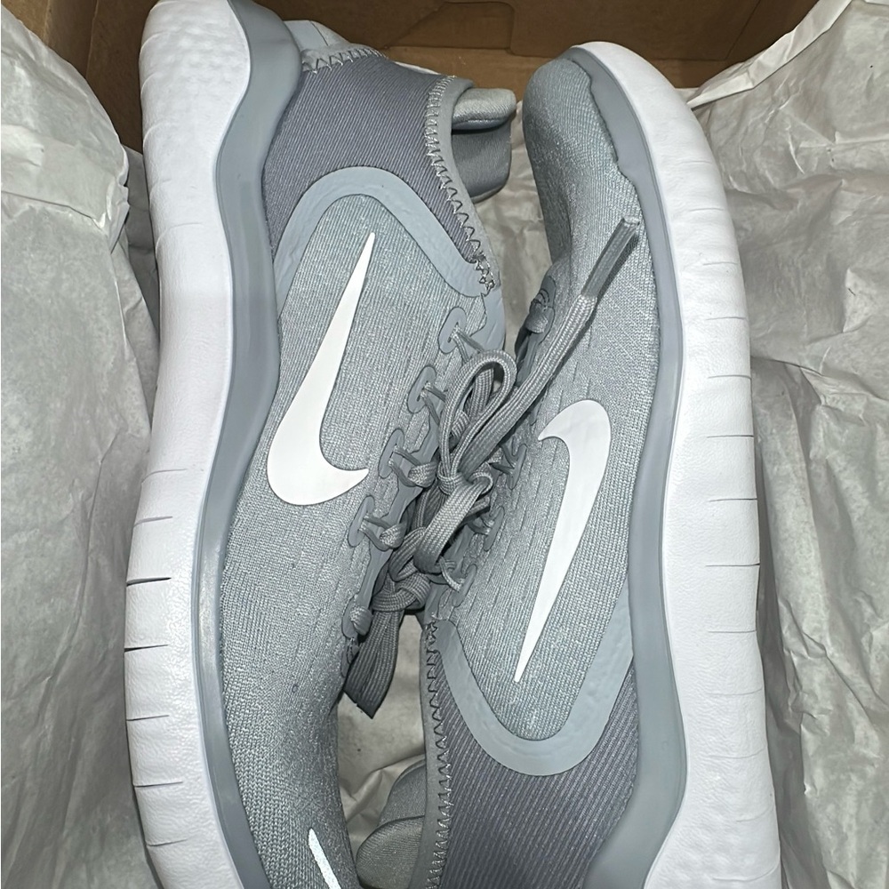 NIKE Free Run 2018 sneakers